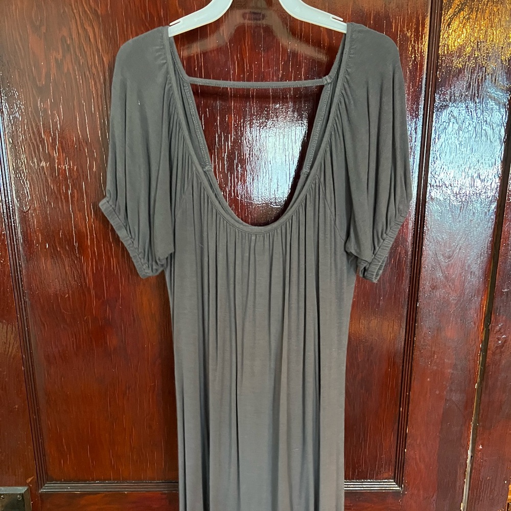 Free flow dress